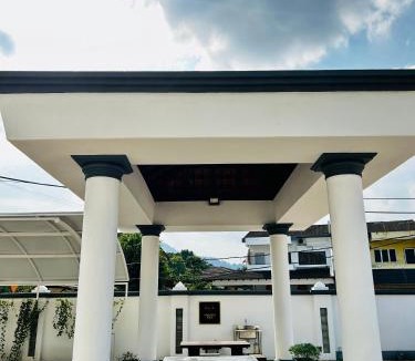 Taman Intan Hotel | Lestari Inn Boutique Residence Self- Check-in homestay - Private Parking