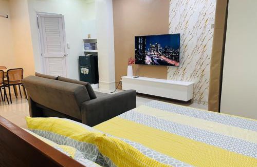 Candon Apartment | JC7 Cozy Studio at Candon City Proper - JEMS Bldg 3rd Floor