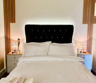 Laurel Apartment | Twin Lakes Tagaytay - Uni Magical Suite
