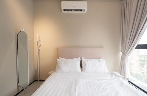 George Town Apartment | Creamy French at Urban Suite