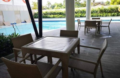 Mandurriao Apartment | MyOneSpace4u at One Spatial Condo Hotel