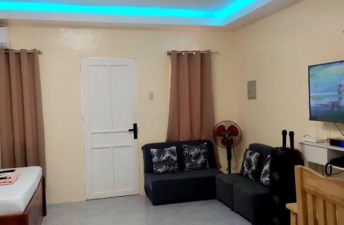Dipolog Apartment | Wyne's Tiny House near Royal Farm Resort