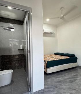 Tangkak Hostel | D'Villa Roomstay
