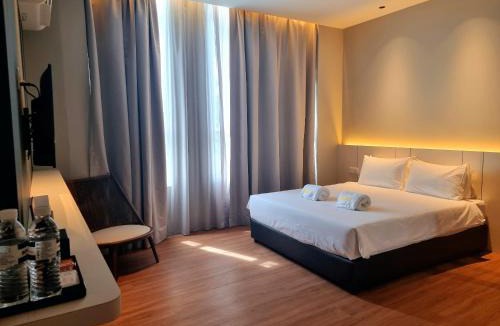 Kuching Hotel | Roxy Hotel Malihah