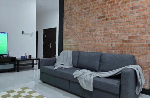 Ijok House | BRIK 'N BATA