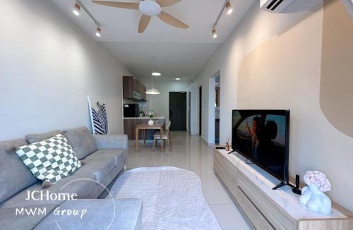 Johor Bahru Apartment | Central Park Stay chill, stay here Netflix House JCHome by MWM