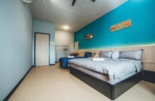 Taman Mount Austin Apartment | Austin Shoplot Grand KTV Party 15pax Mahjong Chill by Our Stay