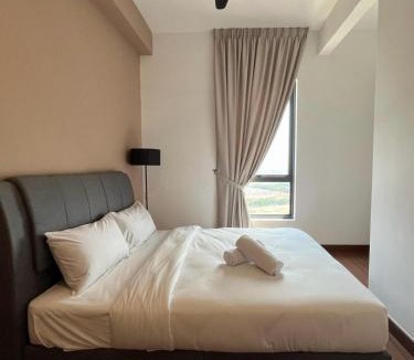 Shah Alam Apartment | Shah Alam Homestay 4BDR by StayScape