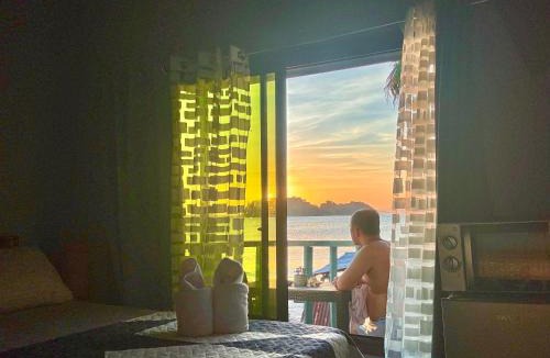 San Vicente House | Seaside Blue Inn