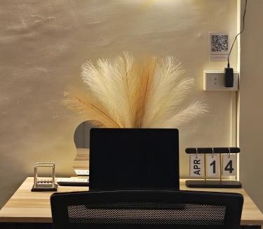 Balibago Apartment | Jetluxe Modern Home Pampanga near Clark with Parking