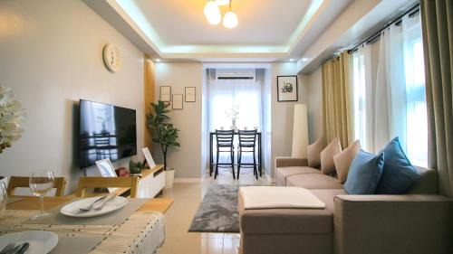 South Triangle Apartment | Skyline View Cylos Place Victoria Sports Tower