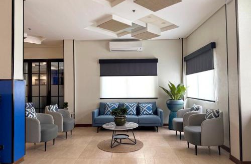 General Santos Hotel | Microtel by Wyndham General Santos