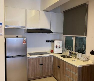 Kampung Kuchai Apartment | JS Ipoh Homestay 2 At The Majestic Ipoh