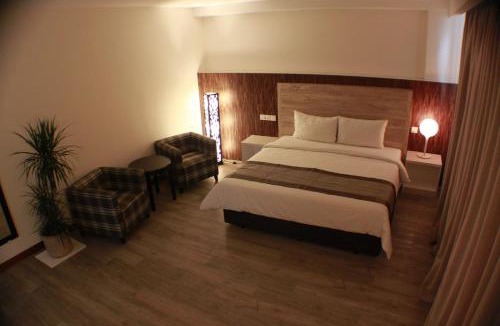 Taman Molek Hotel | Molek Garden Hotel