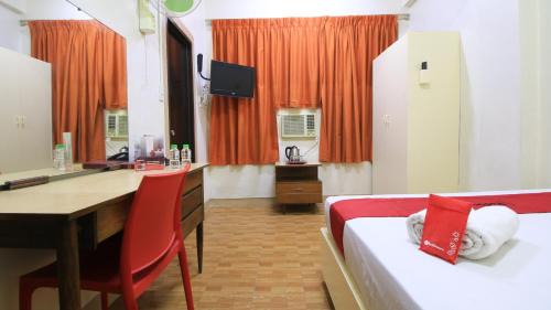 Santa Cruz Hotel | RedDoorz Plus @ Chinatown Binondo