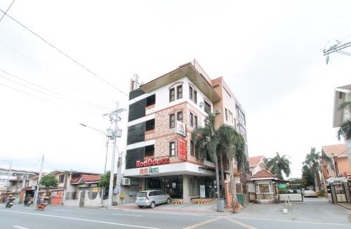 San Dionisio Hotel | RedDoorz Plus at MM Hotel Las Pinas former RedDoorz Plus Near Bamboo Organ