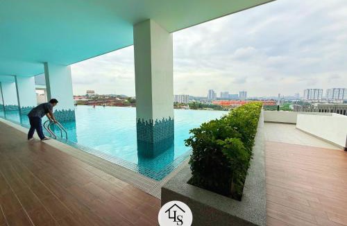 Kajang Apartment | Nexus Kajang MRT link 3BR by Luvit Stay