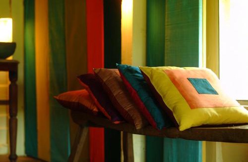 Kampung Kedawang Villa | Bon Ton Antique Wooden Villas