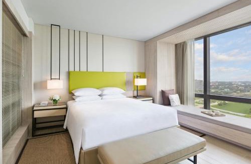 Mandurriao Hotel | Courtyard by Marriott Iloilo