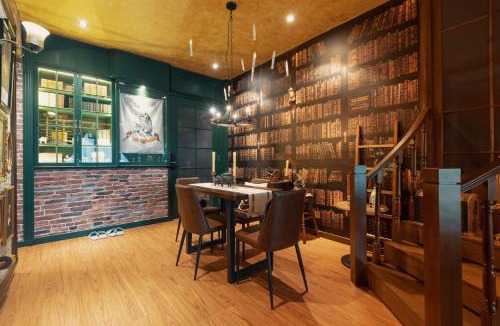 Taman Keramat Apartment | Wizarding Residence near KLCC link LRT & Mall