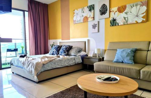 Bangi Sentral Apartment | Studio @ EVO SOHO BANGI ASTRO WiFi Netflix