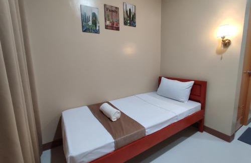 Laguindingan Hotel | Elejea's Inn
