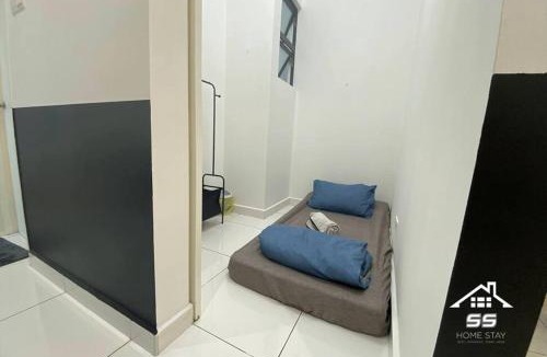 Taman Bukit Mewah Apartment | Urban Couple Stay Paradigm Mall