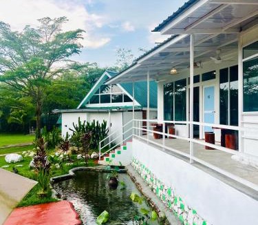 Kluang House | KASIH SAYANG Farmstay山下人家
