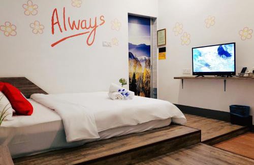 Hulu Kinta Hotel | Winggarden Murals House by JE Boutique Guesthouse