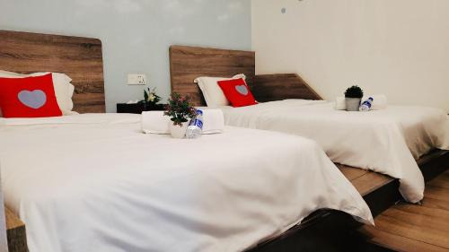 Hulu Kinta Hotel | Winggarden Murals House by JE Boutique Guesthouse