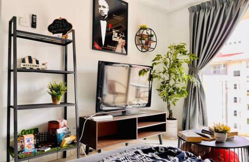 Bukit Jalil Apartment | 9 pax Homestay near Axiata Arena & Pavilion 2