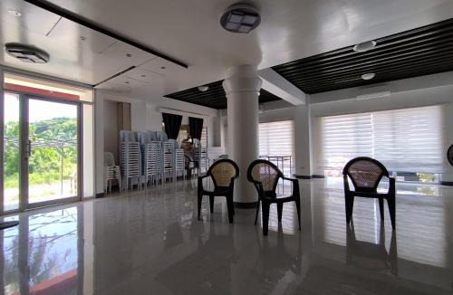 Kalibo Hotel | RedDoorz @ LQJ Hotel Old Buswang Kalibo