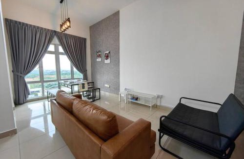 Tebrau Apartment | Mount Austin Manhattan Homestay. 1-5 Pax/Projector Netflix