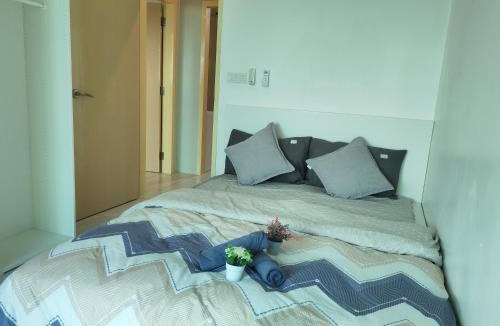 Kampung Masjid Timah Apartment | Modern Comfy Suite Room-9Pax