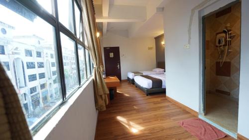 Central District Hotel | Zen Zeng Hotel