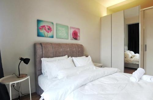 Sri Hartamas Apartment | The Signature & Hotel Suites Mont Kiara Kuala Lumpur