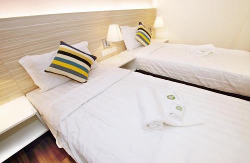 Kampung Rambutan Hotel | Good Luck Inn