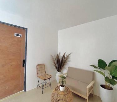 Basak Apartment | NEW Modern home near Airport, Beach and Fast Wi-Fi