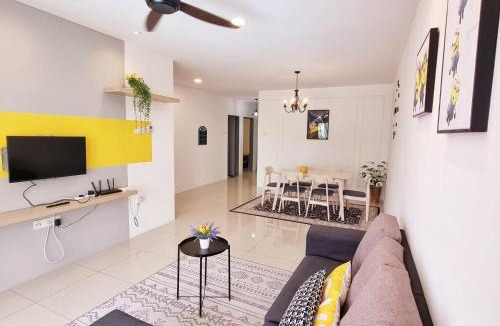 Kampung Kuala Pari Apartment | 6 Superb PoolView Waterpark Manhattan Homestay Ipoh