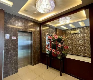 Kempas Hotel | Eight Days Boutique Hotel - Impian Emas