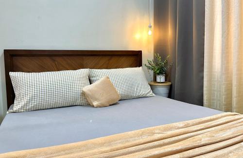 San Dionisio Apartment | Bea’s Transient (Condo Studio Room for 2!)