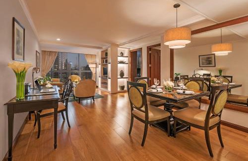 Ortigas Center Apartment | Discovery Suites Manila, Philippines