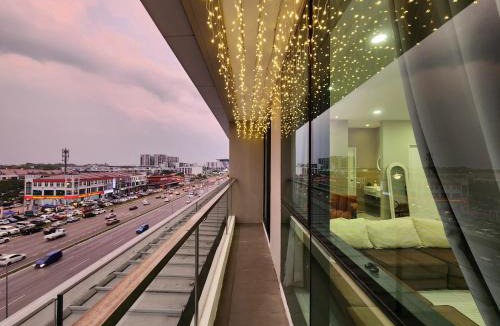 Kuching Apartment | deLOFTS Emporium - Kuching - Vacay Home
