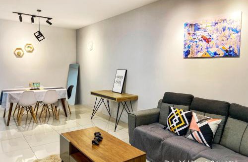 Kampung Kuala Pari Apartment | Groundfloor Poolside Manhattan Ipoh Free Netflix&Carpark