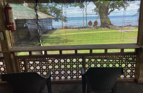 Mambajao Bed & Breakfast | Borbon's Treehouse By the Sea