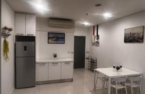 Kuala Lumpur City Centre Apartment | Mercu Summer Suites KLCC Residence