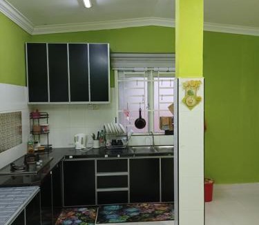 Kampung Beseri House | Homestay Dalia, Beseri, Perlis