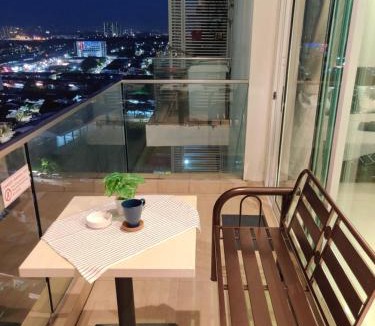 Taman Century Apartment | Ksl D'Esplanade Studio Apartment's 2