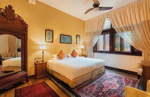 Chinatown Hotel | Campbell House