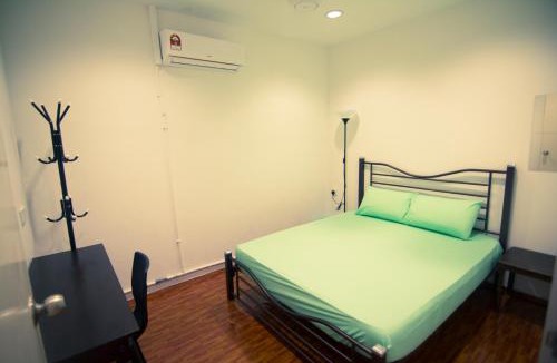 Taman Kota Laksamana House | The Haven Inn
